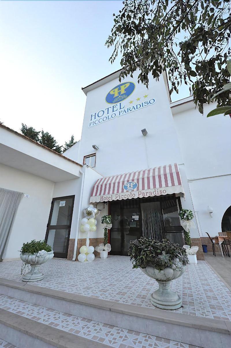 Hotel Piccolo Paradiso Peschici Exterior foto